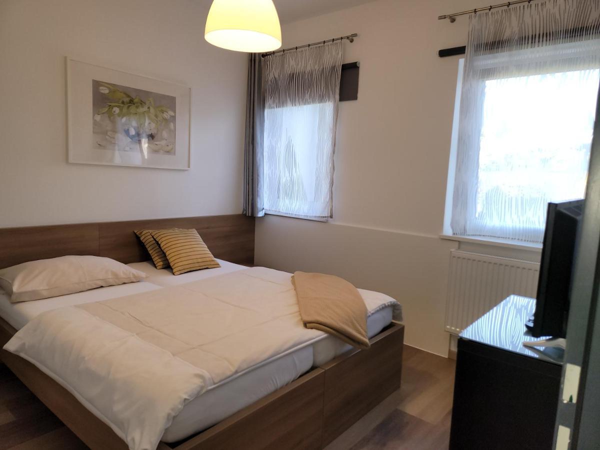 Apartmenthausmannstaetten Hausmannstatten Eksteriør billede