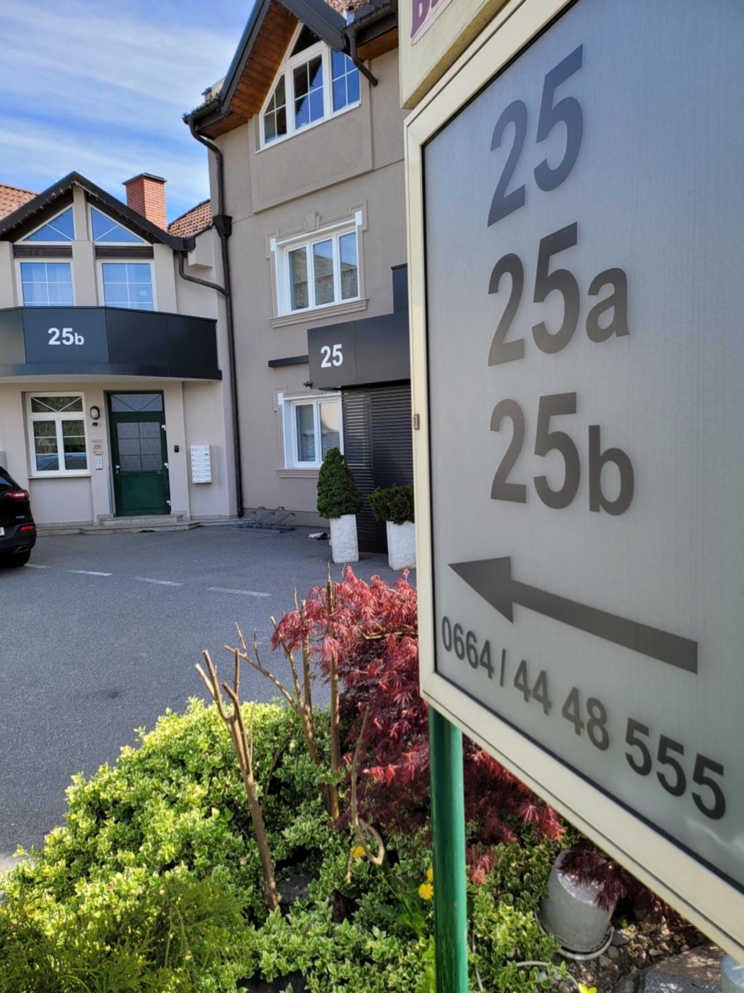Apartmenthausmannstaetten Hausmannstatten Eksteriør billede